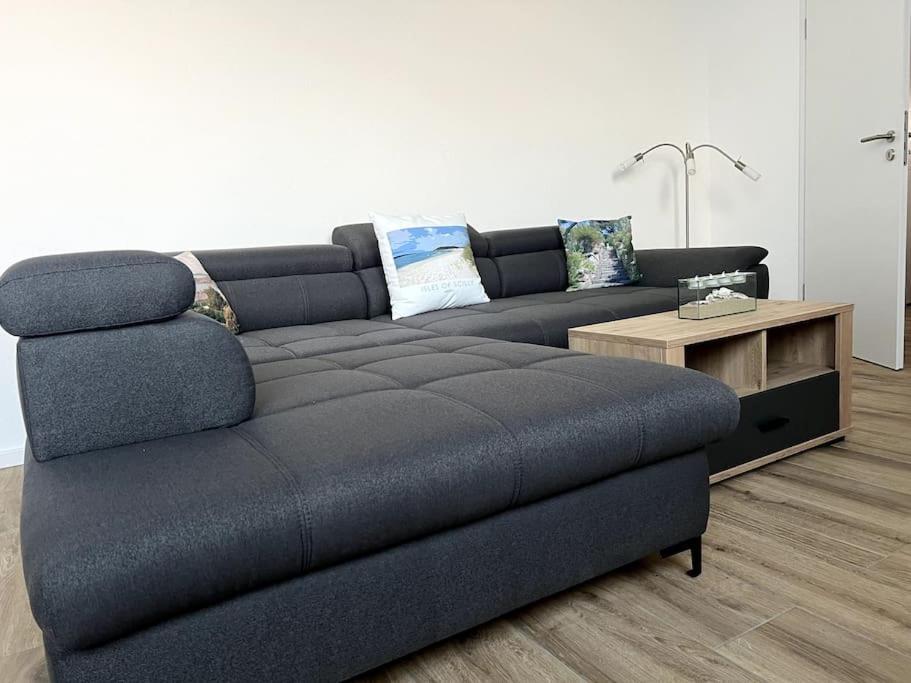 Moderne, Stilvolle Ferienwohnung In Eich Eich  Exterior foto